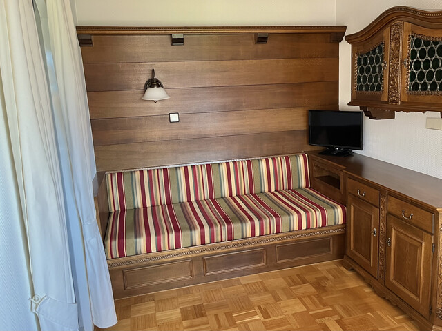 Einfamilienhaus mit herrlichem Bergblick, Kaminzimmer & großem Garten