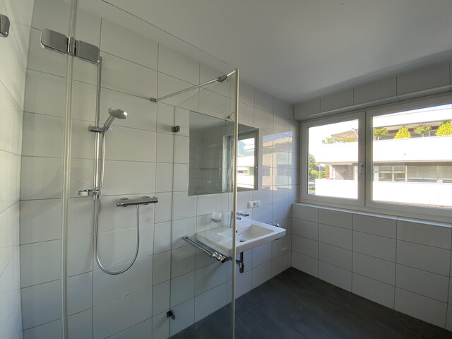 moderne, helle 3 Zimmer Terrassenwohnung