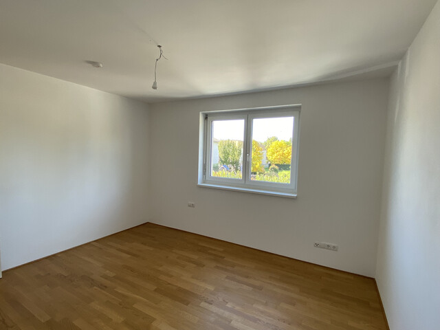 moderne, helle 3 Zimmer Terrassenwohnung
