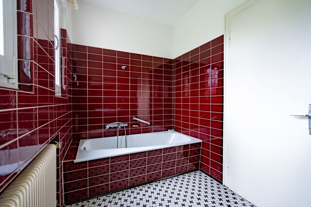 Für Handwerker mit Ausbauqualitäten - Wohnhaus mit 2 Wohnungen und zusätzlichem Bauplatz