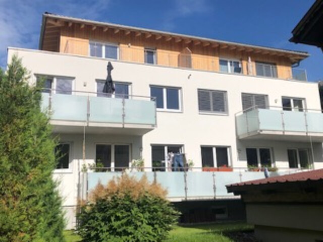 Langzeit Mieter:in im Herzen von Klösterle am Arlberg gesucht - Moderne 3,5 Zimmer Erdgeschoss Wohnung 
