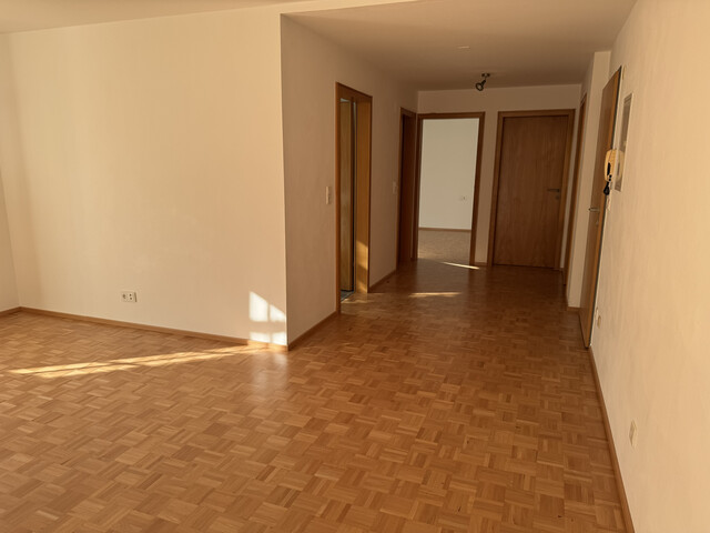 ohne Provision - Terrassenwohnung 3,5 Zimmer