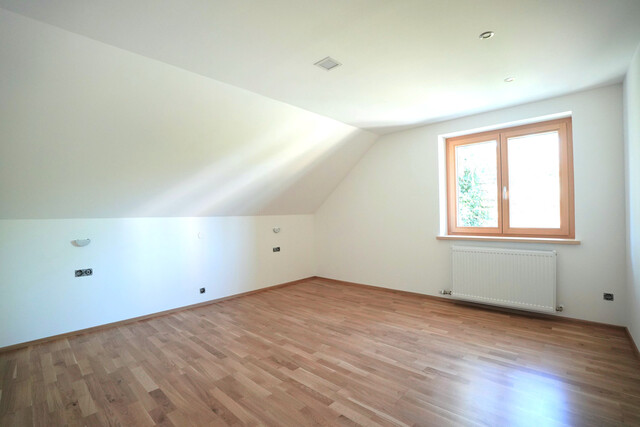 Helle 4-Zimmer-Wohnung  