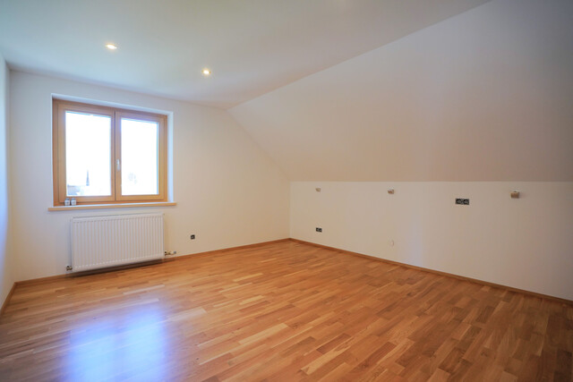 Helle 4-Zimmer-Wohnung  