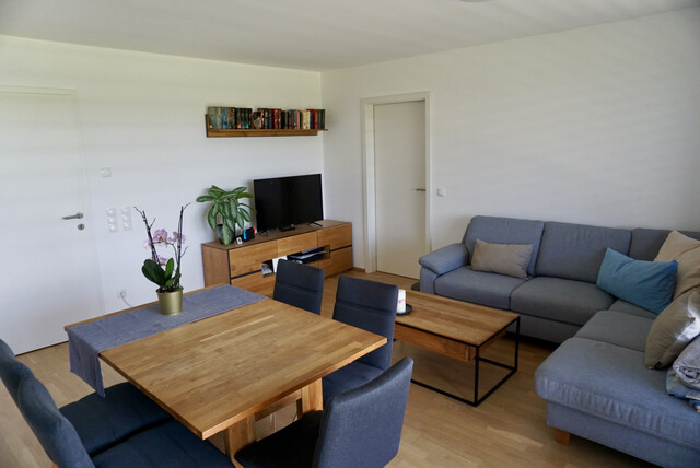 Neuwertige, helle 2 Zimmerwohnung in Top Lage