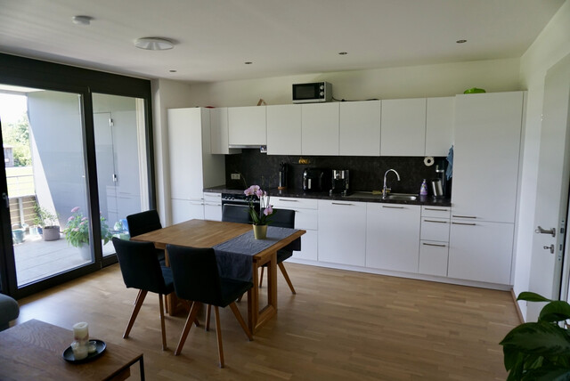 Neuwertige, helle 2 Zimmerwohnung in Top Lage