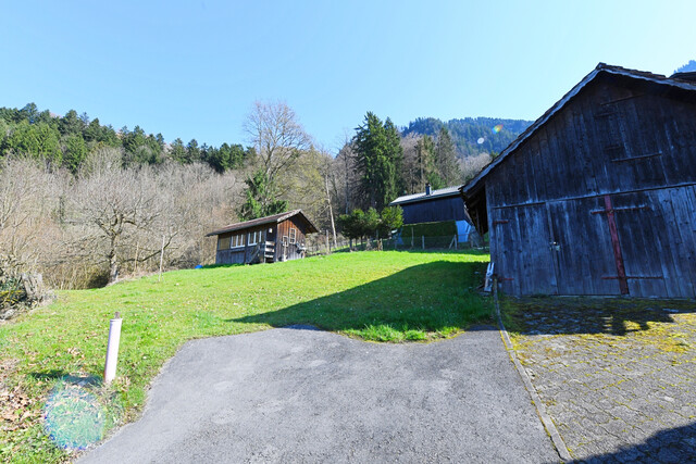 Traumhaftes Hanggrundstück mit herrlichem Weitblick!