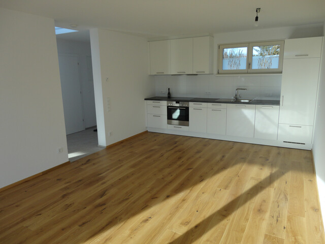 Schöne grenznahe Dachgeschosswohnung