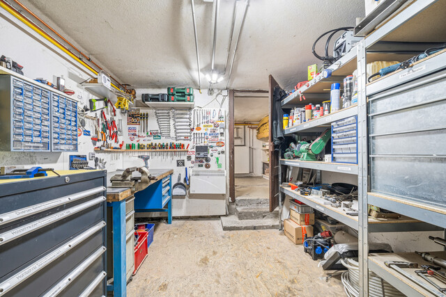 Großzügige Doppelhaushälfte mit Garten, Dachterrasse & flexibler Nutzung in Feldkirch