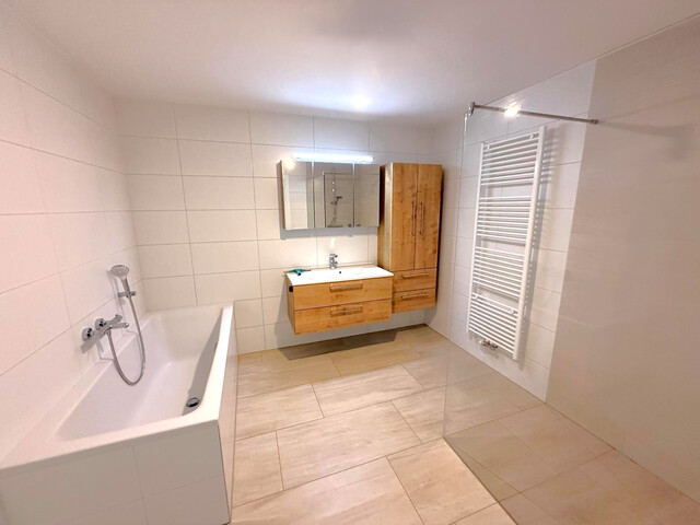 Koblach: Junge und moderne 4 Zimmer-Wohnung mit Weitblick und geräumiger Terrasse