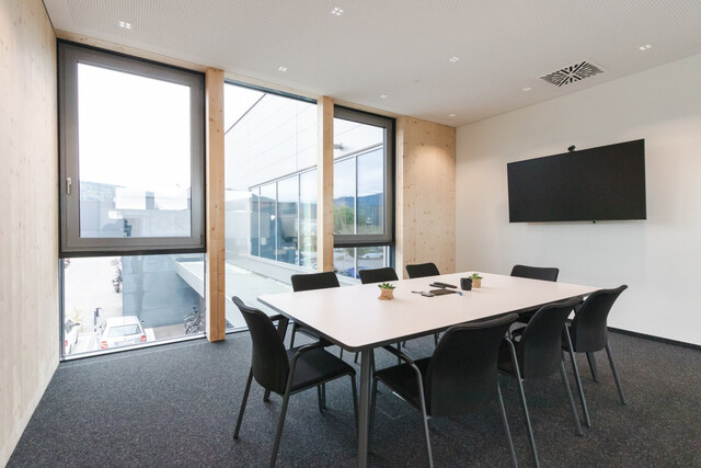 Moderne möblierte Bürofläche 220 m² - nachhaltiger Gewerbebau R2 - Industriepark Runa in Feldkirch-Altenstadt