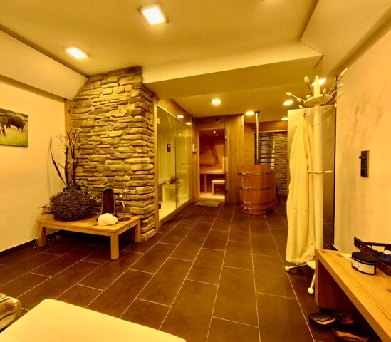 Ein Stück heile Welt...Alpenchalet in eindrucksvoller Lage in Mittelberg!