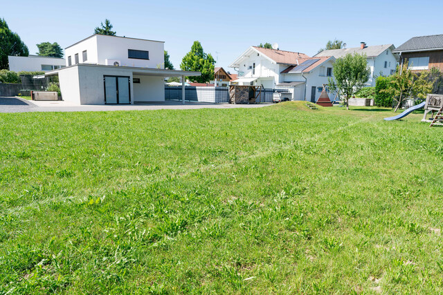 Lustenau: sonniges Baugrundstück in ruhiger Wohnlage mit 725 m² zu verkaufen