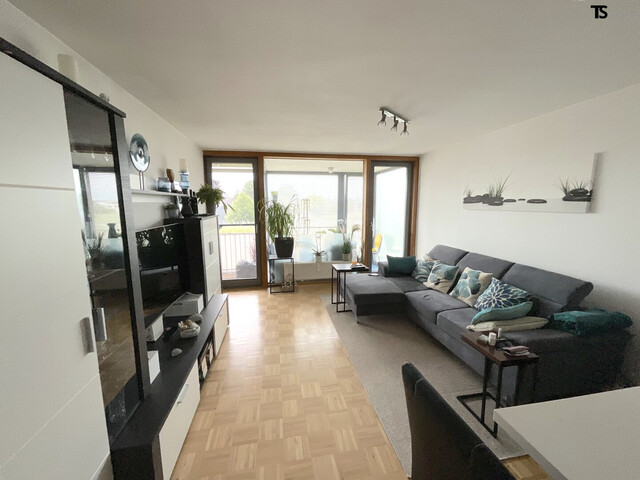 Hard: 2-Zimmer-Wohnung ca. 58 m2 in Hard mit Balkon, Wintergarten inklusive 1 Tiefgaragenplatz