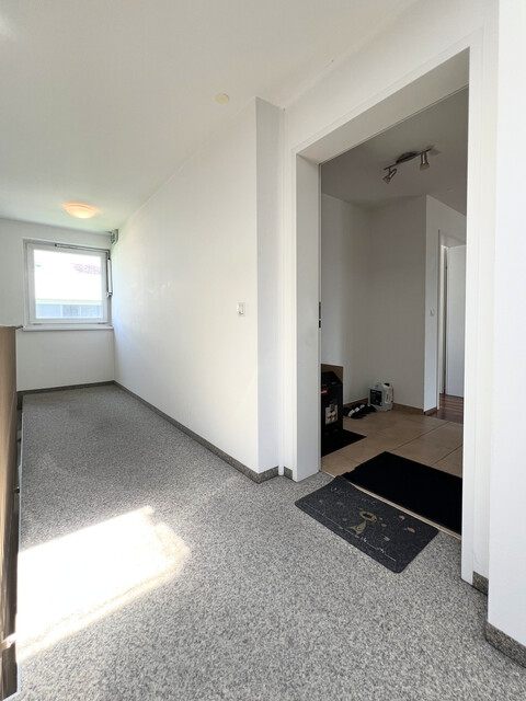 Wohnen in Zentrumsnähe! 3-Zi-Dachgeschosswohnung in Lauterach zu vermieten!