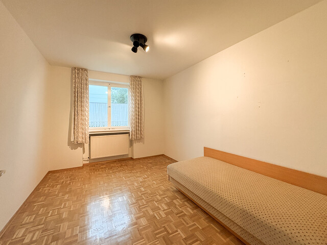 Doppelhaushälfte mit Garage zu vermieten (befristet auf 3 Jahre)