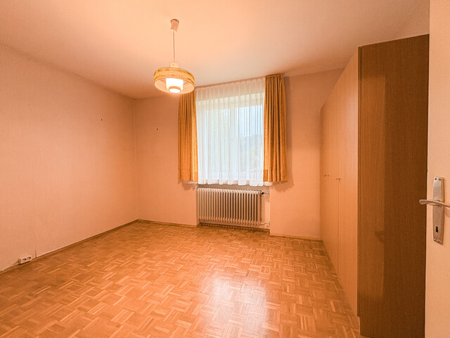 Doppelhaushälfte mit Garage zu vermieten (befristet auf 3 Jahre)