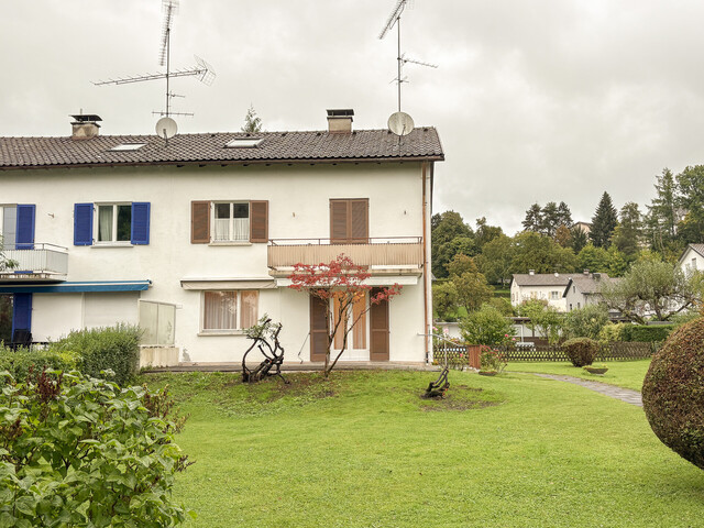 Doppelhaushälfte mit Garage zu vermieten (befristet auf 3 Jahre)