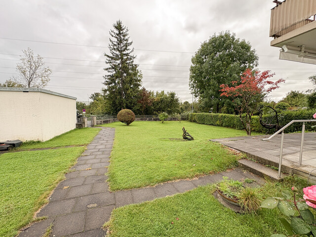 Doppelhaushälfte mit Garage zu vermieten (befristet auf 3 Jahre)