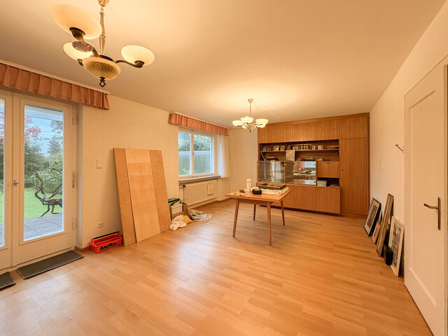 Doppelhaushälfte mit Garage zu vermieten (befristet auf 3 Jahre)