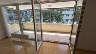 3 Zimmer WHG im 1.OG, inkl. Tiefgarage und Lift