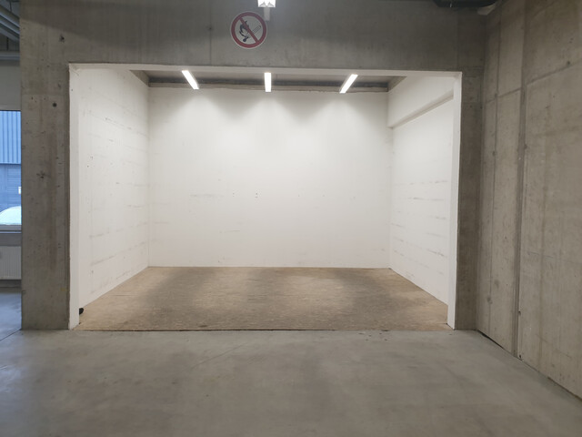 Lagerhalle mit 543 m², EG, PROVISIONSFREI zu vermieten