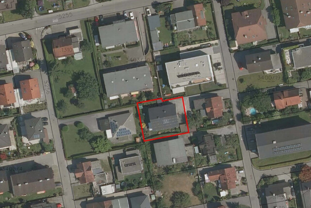 Wohnqualität und Raumvielfalt – gepflegtes Zweifamilienhaus mit Gartenidylle