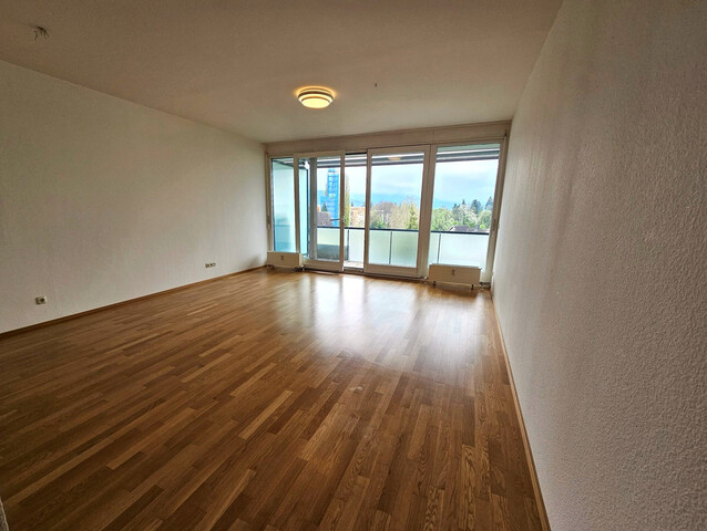 Helle 2-Zimmer-Wohnung mit Balkon wird vermietet!