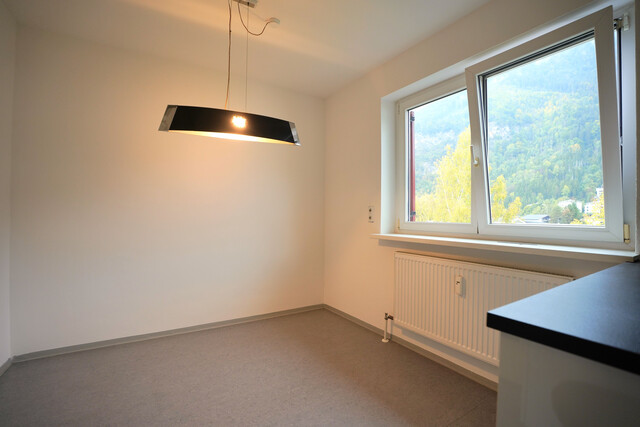 Renovierte 3-Zimmer-Wohnung in Bludenz mit Carport und Balkon