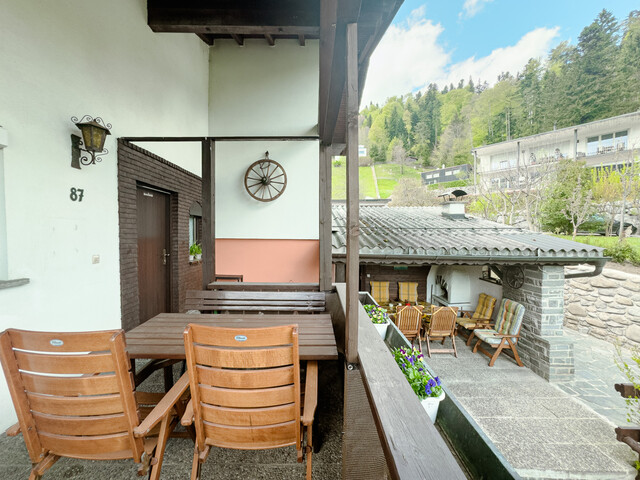 Charmantes & heimeliges Wohnhaus mit 2 Wohnungen in Alberschwende