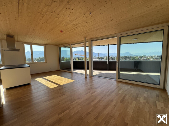 Sofortbezug: Wohn- und Geschäftshaus