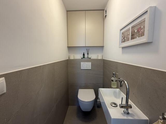 Modernisierte 4-Zimmerwohnung mit zwei Balkonen in Seenähe in Hard zu vermieten