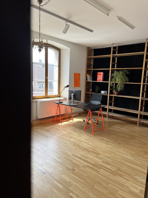 Flexible Büros und Arbeitsplätze im charmanten Altbau mitten in Feldkirch!