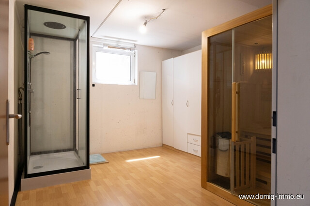 Einfamilienhaus mit Pool, Outdoor-Küche & Smart-Home-Komfort