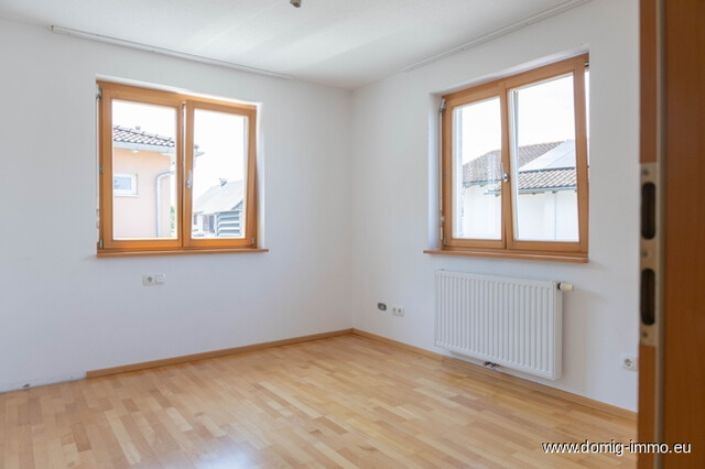 Einfamilienhaus mit Pool, Outdoor-Küche & Smart-Home-Komfort