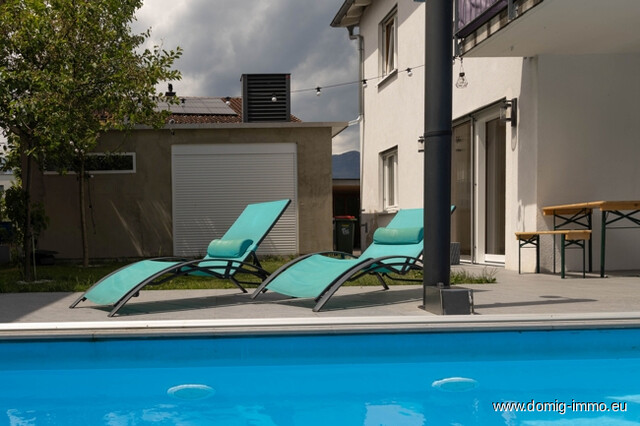 Einfamilienhaus mit Pool, Outdoor-Küche & Smart-Home-Komfort