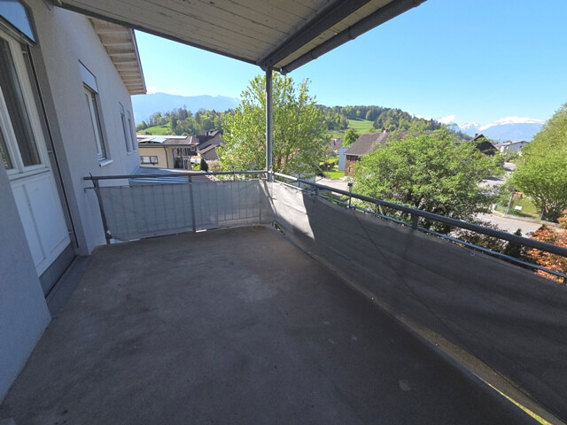 Schöne 3 - Zimmer – Wohnung mit Balkon in guter und ruhiger Lage von Feldkirch-Nofels zu kaufen!