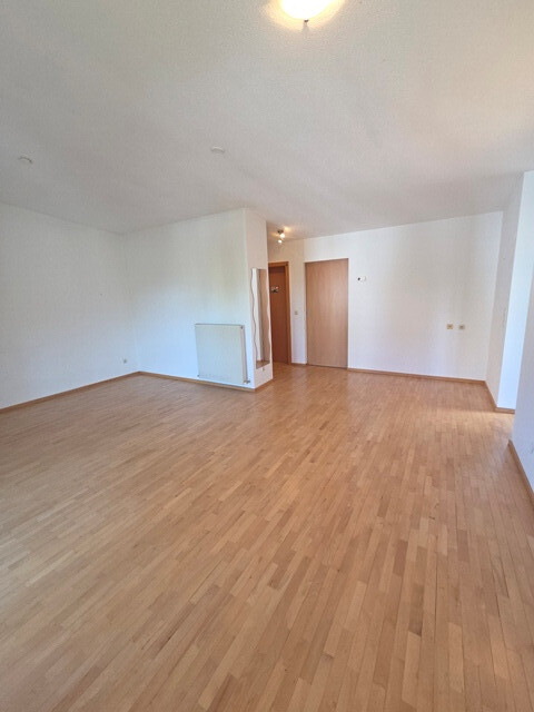 Schöne 3 - Zimmer – Wohnung mit Balkon in guter und ruhiger Lage von Feldkirch-Nofels zu kaufen!