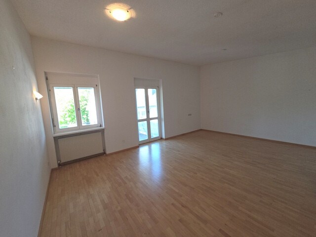 Schöne 3 - Zimmer – Wohnung mit Balkon in guter und ruhiger Lage von Feldkirch-Nofels zu kaufen!
