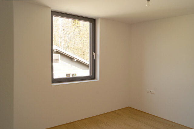 Einzigartige 4-Zimmerwohnung  in ruhiger Wohnlage mit schönem Ausblick und 2 Bäder