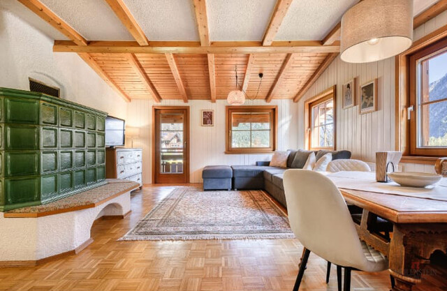 Aussicht - Sonne - Ruhe  Haus in Brand