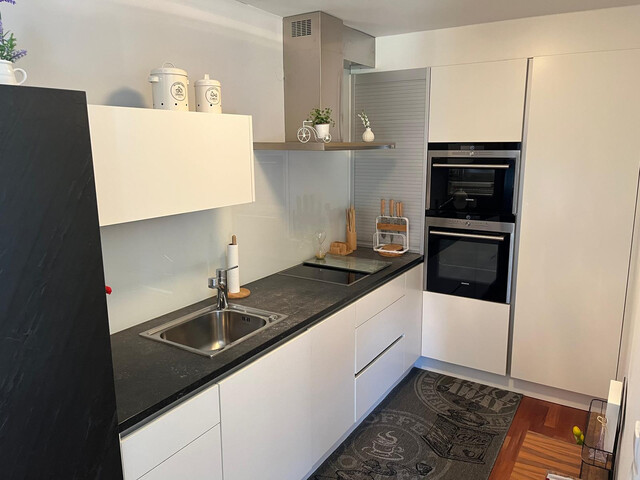 2 1/2 Zimmerwohnung mit Einbauküche