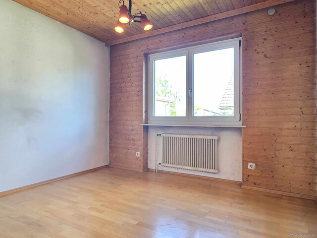 Einfamilienhaus mit großzügigem Grundstück und viel Potenzial in Meiningen