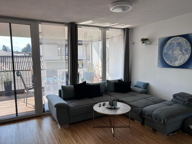 Stylische, lichtdurchflutete 2-Zimmer-Terrassenwohnung, Höchst