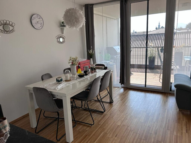 Stylische, lichtdurchflutete 2-Zimmer-Terrassenwohnung, Höchst