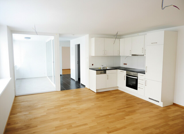 Ihr neues Zuhause in Lustenau – Moderne 2,5-Zimmerwohnung mit Wintergarten zu vermieten!