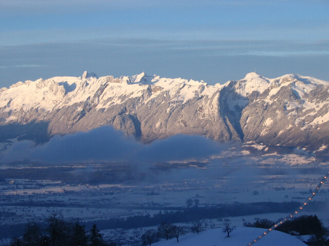 Ihr perfektes Feriendomizil zur Eigennutzung mit Alpenblick und Wellnessbereich in der D-A-CH Region!