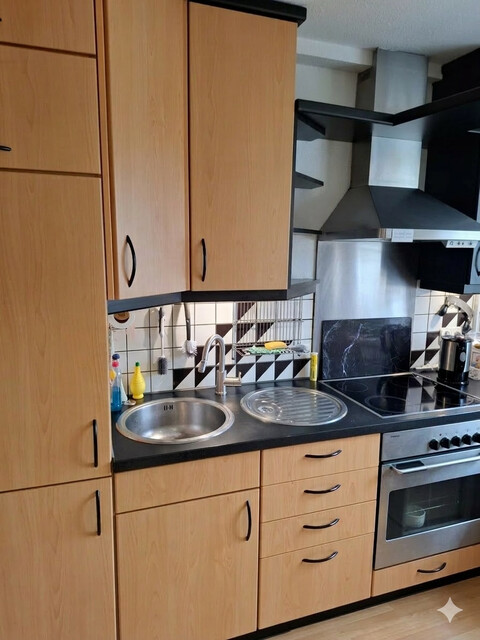 Privatverkauf: 2-Zimmerwohnung inkl Tiefgaragenplatz