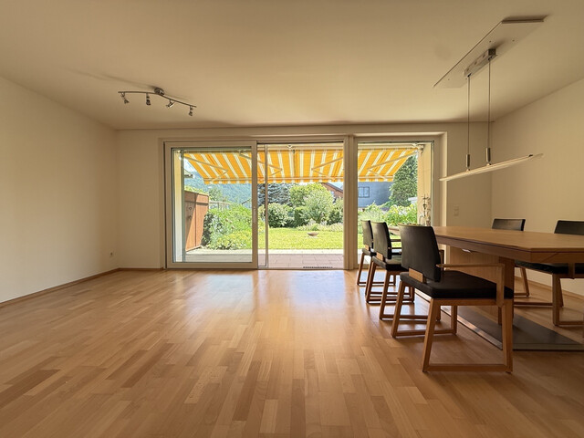 Doppelhaushälfte  |  Modern  |  Feldkirch  |  zentrale Wohnlage