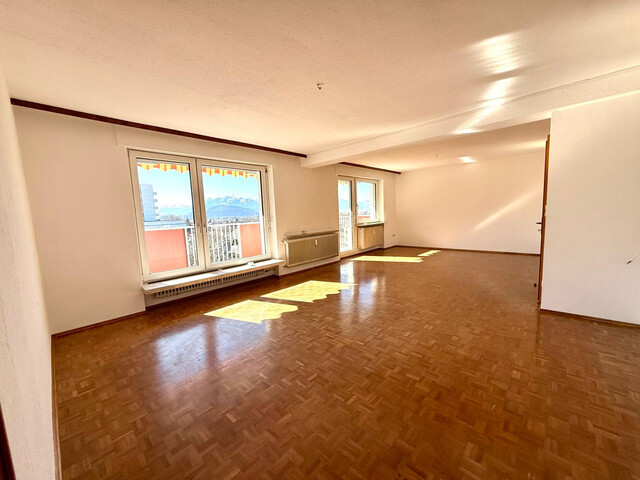 Familienfreundliche  4-Zimmer-Dachgeschosswohnung in guter Lage in Hohenems zum Verkauf oder Möglichkeit auf Mietkauf!